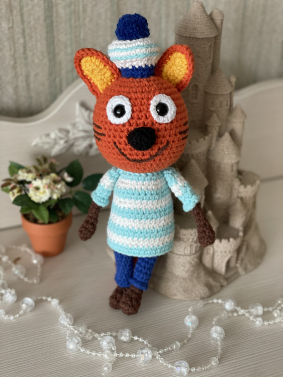 Игрушка персонаж Коржик мультик Три Кота вязаная крючком — CRYSTAL SHOP