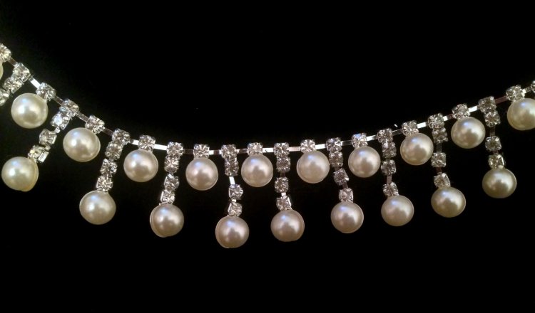 Свадьба декор. Цепь из страз и жемчуг. Цвет Сrystal ss14. Цена за 1 м — CRYSTAL SHOP