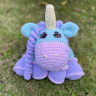 Вязаная крючком плюшевая игрушка Единорожка (сидит) мята-лаванда. Рост 52 см фото 1 — CRYSTAL SHOP