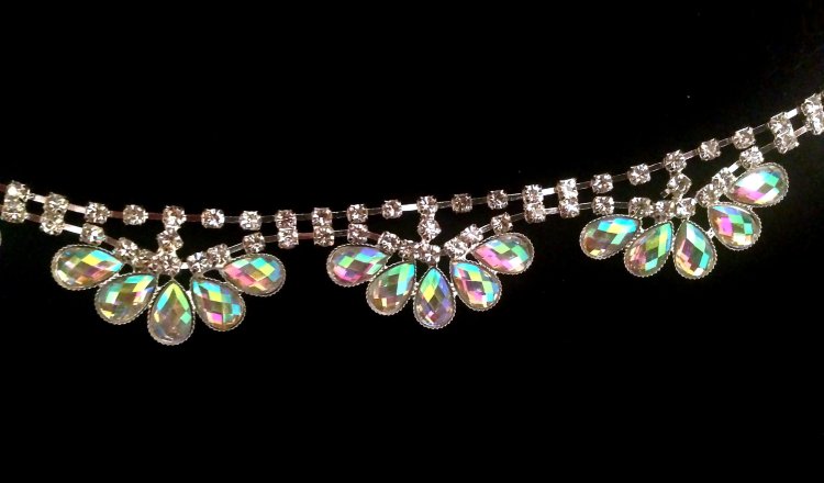 Кристалл аппликация костюм Швейные Планки. Цвет Crystal AB. 1 м — CRYSTAL SHOP